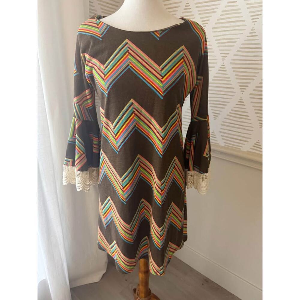 Judith March Women’s Medium Chevron and Lace Bell Sleeve Dress